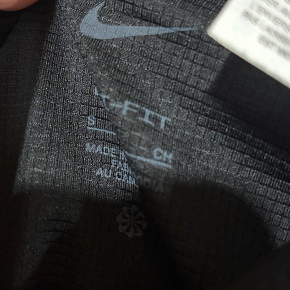 Nike shorts - Picture 2 of 2